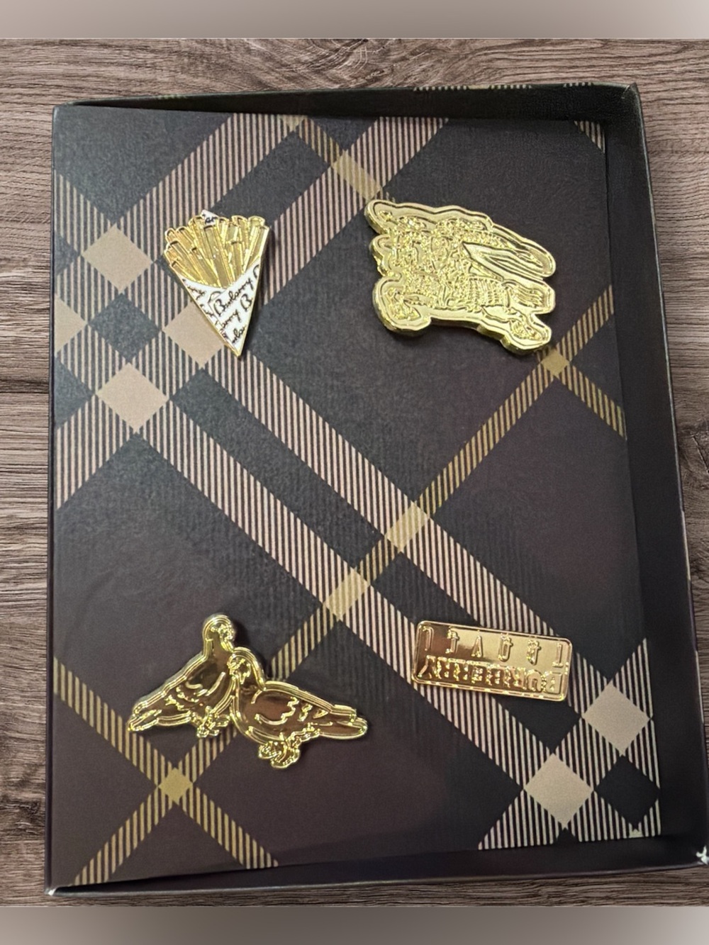 Burberry Pin Set - Picture 2 of 6